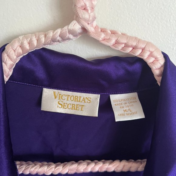 Beautiful Vintage Gold Label Victoria Secret Purple Lace Button Down - Picture 5 of 5